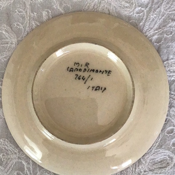 Capodimonte vintage demitasse and saucer. - Picture 3 of 10